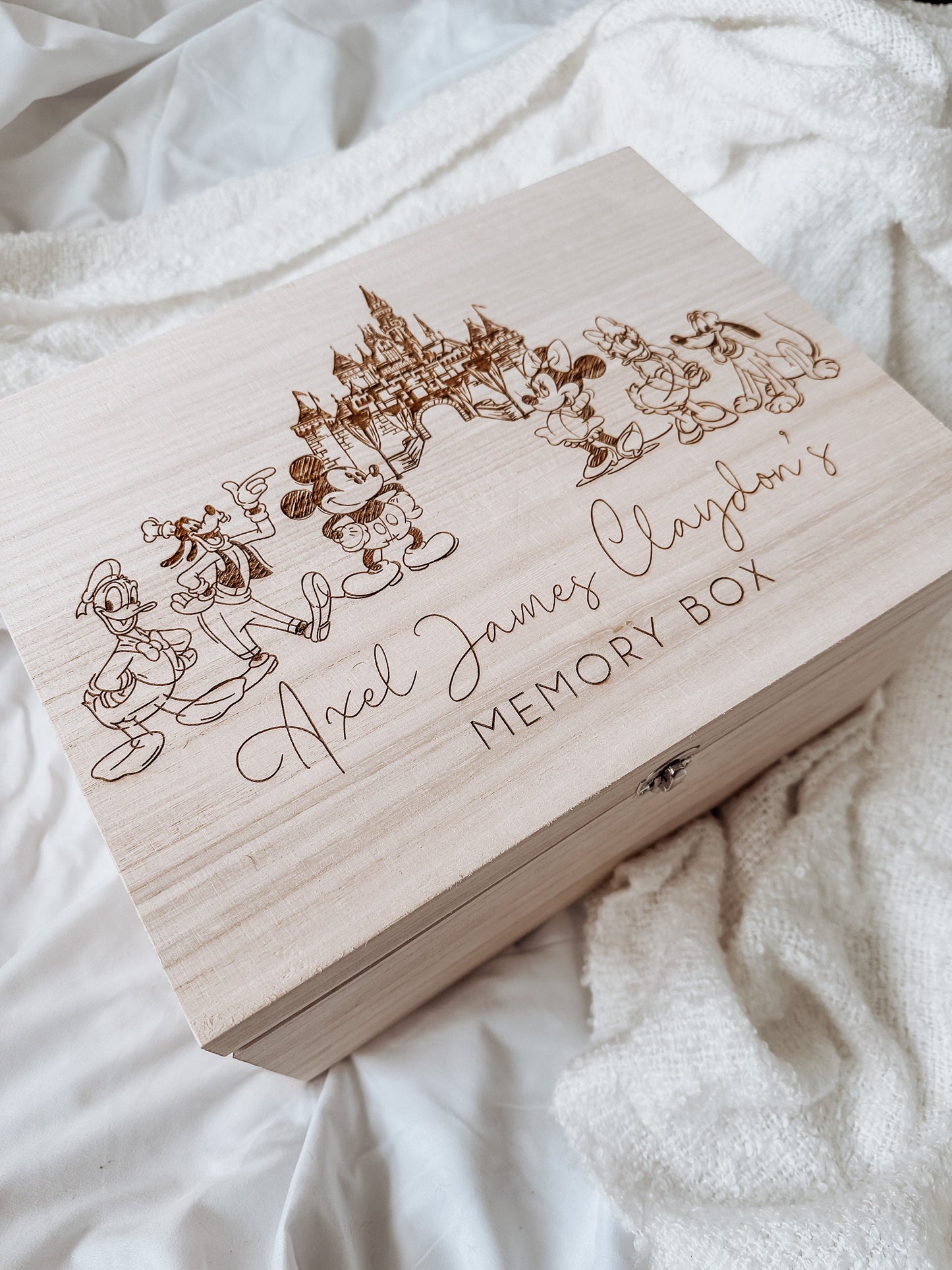 Personalized Wooden disney Keepsake Box - Personalised Memory Box - holiday Memory Box- Unique disney gifts- laser/Hand Burnt