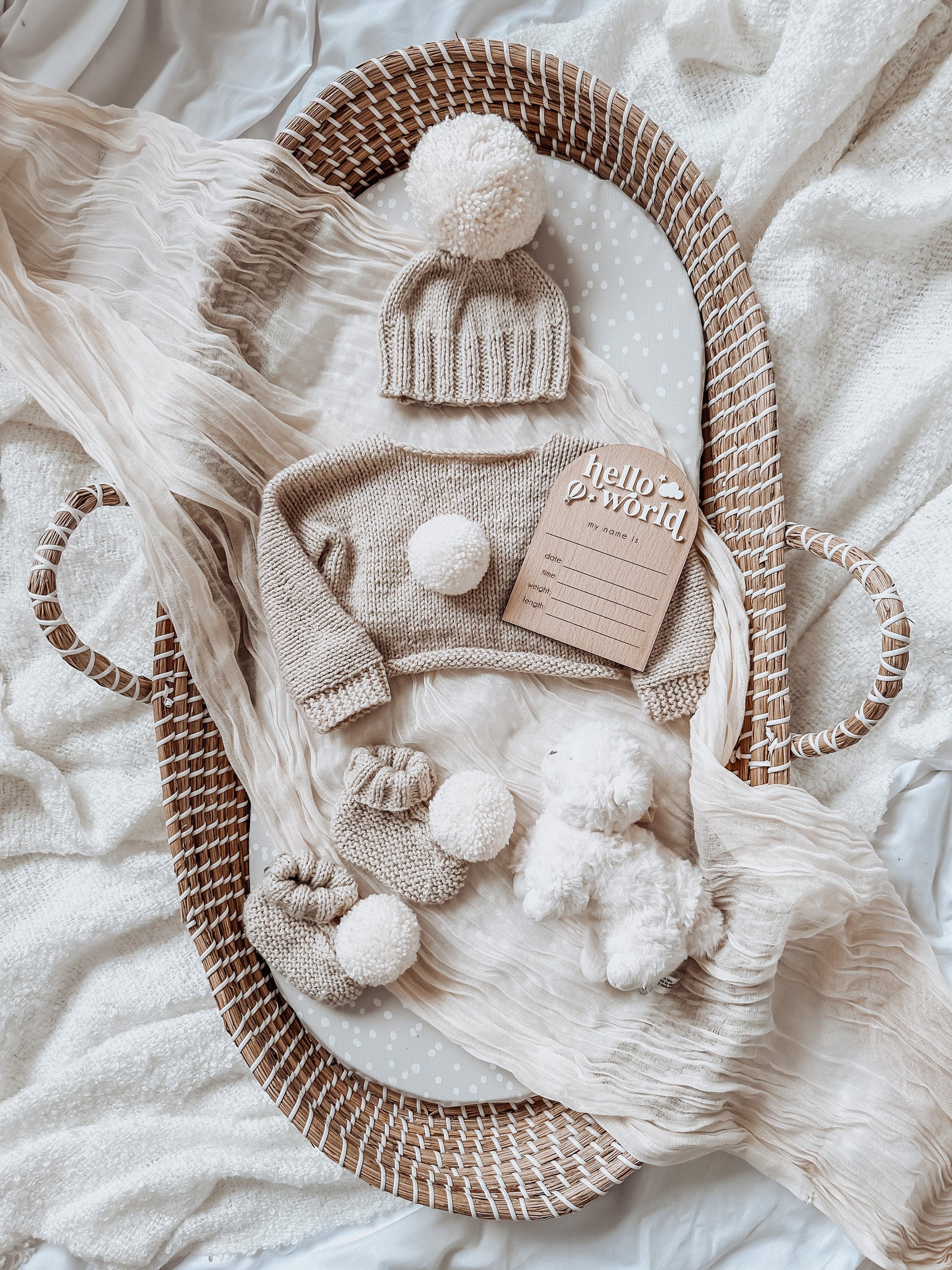 Wooden Hotair Balloon Hello World Baby Plaque