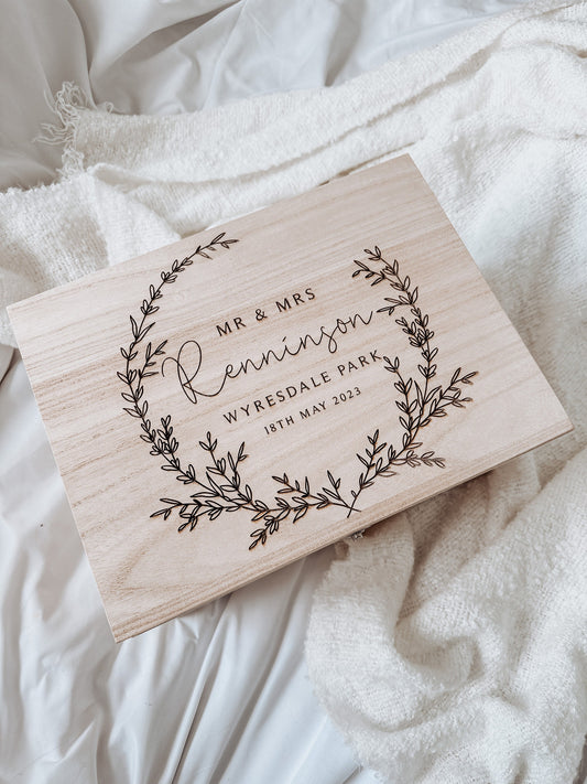 Personalized Wooden Wedding Keepsake Box - Personalised Memory Box - Wedding Memory Box- Unique Wedding gifts- laser/Hand Burnt