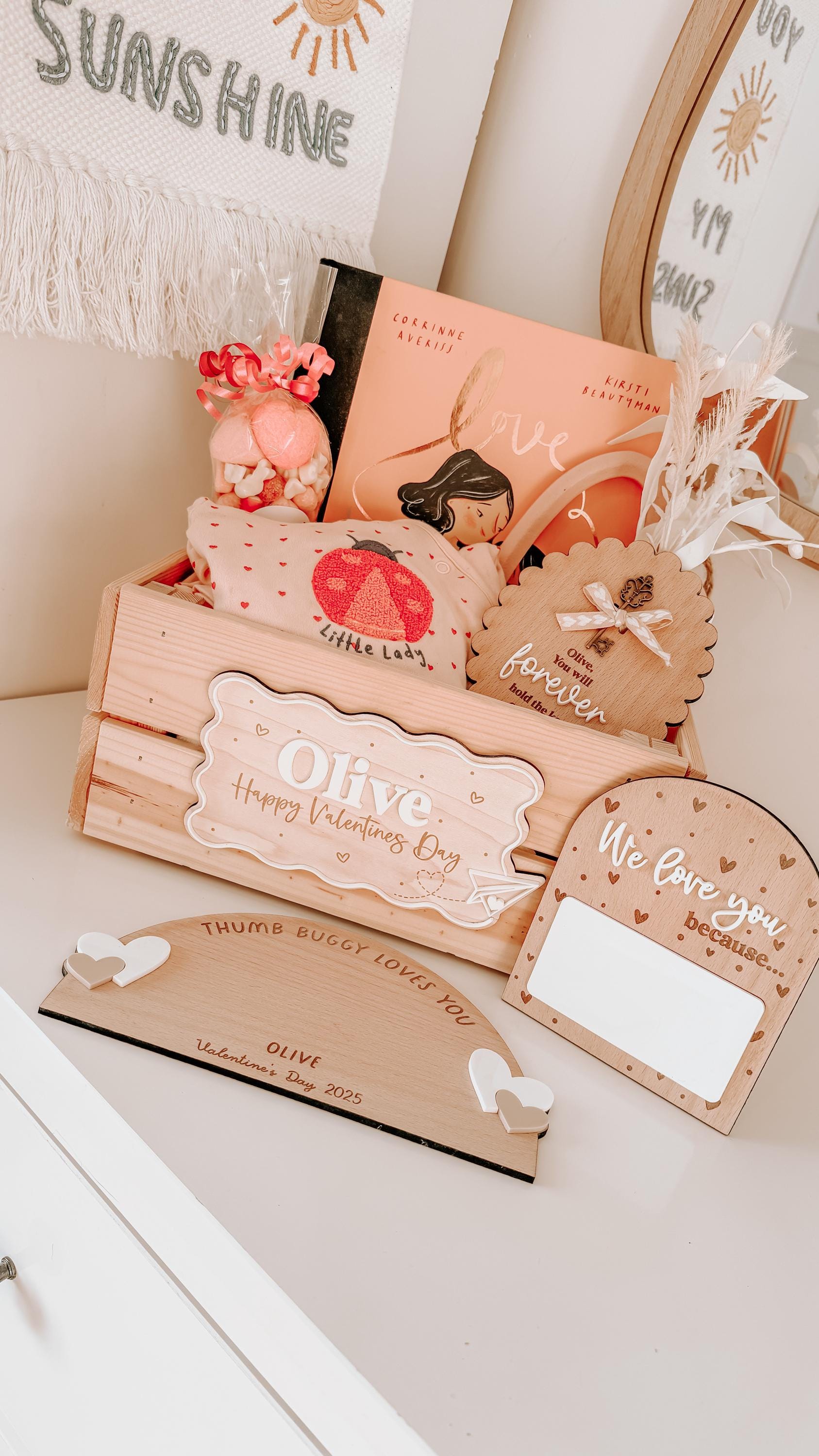 Personalised Christmas Eve Crate & Plaque