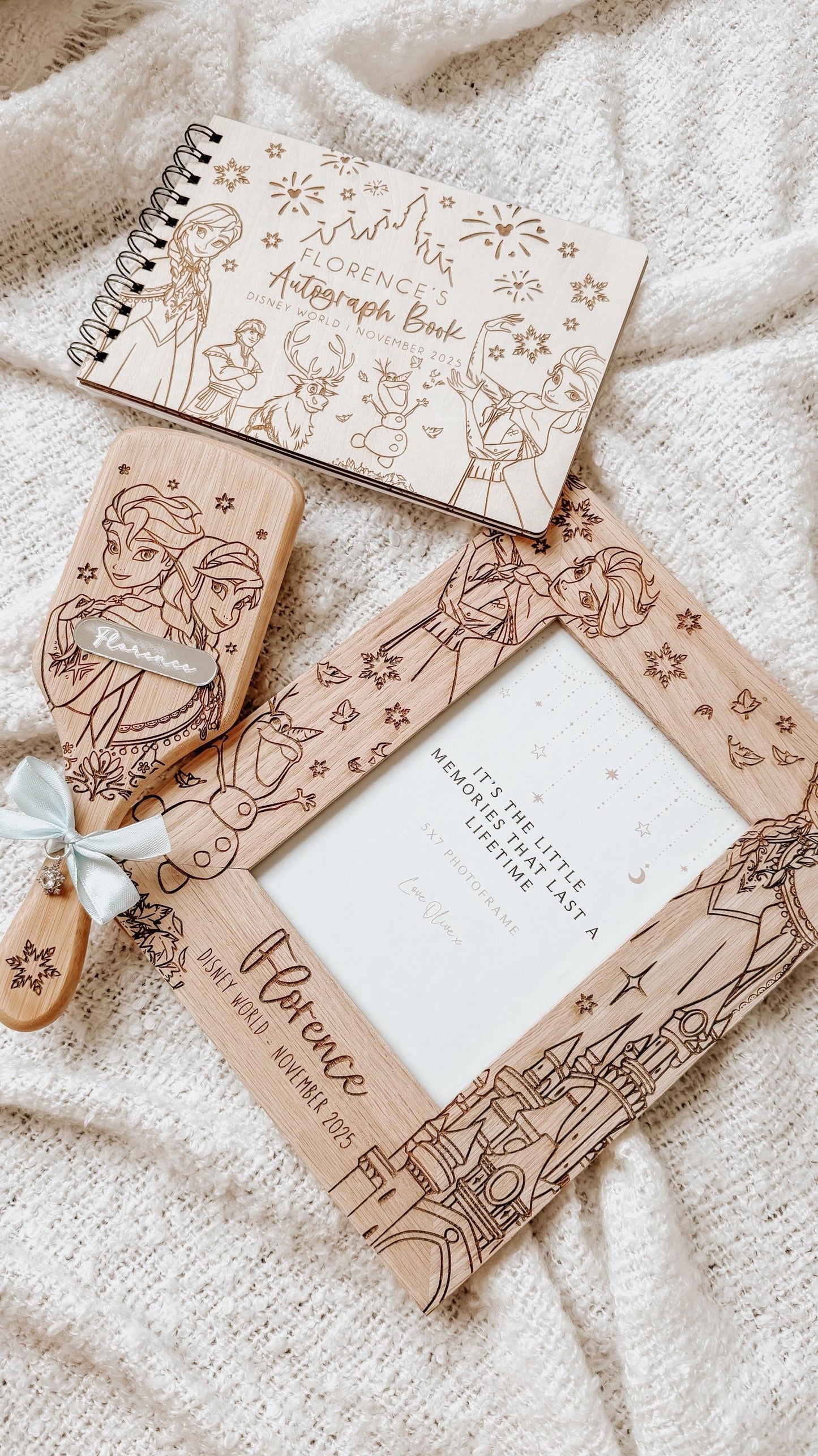 Personalised A5 wooden engraved Disney Frozen Autograph Book/ holiday scrapbook/ memory book/ photo album/ memory gift